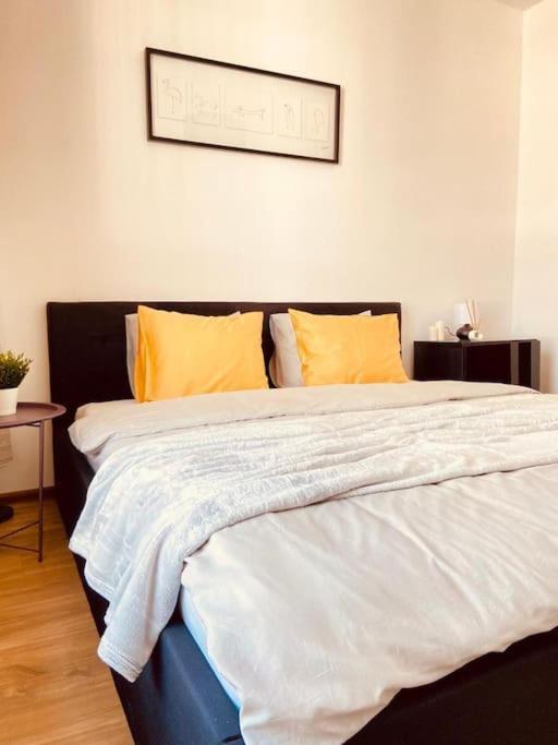 Spacious,Stylish And Comfortable 2 Room Apartment With Million Dollar View 바르샤바 외부 사진