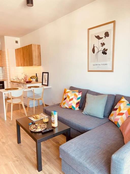 Spacious,Stylish And Comfortable 2 Room Apartment With Million Dollar View 바르샤바 외부 사진