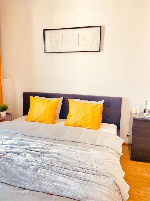 Spacious,Stylish And Comfortable 2 Room Apartment With Million Dollar View 바르샤바 외부 사진