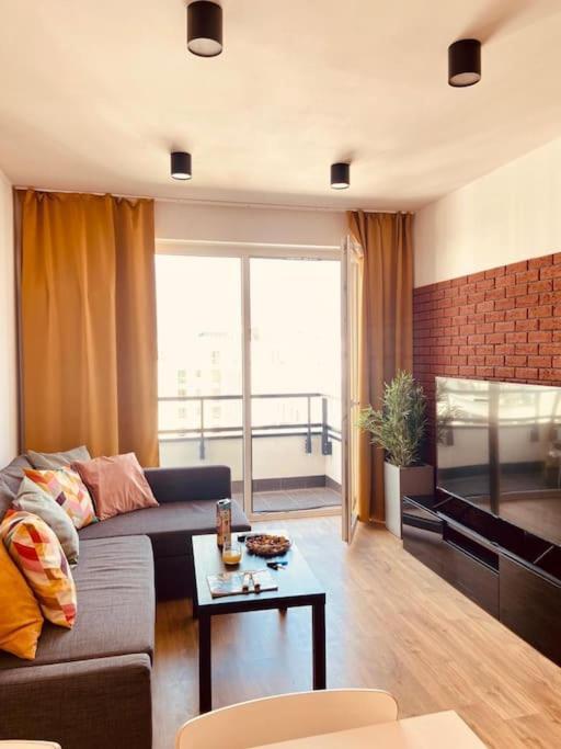 Spacious,Stylish And Comfortable 2 Room Apartment With Million Dollar View 바르샤바 외부 사진